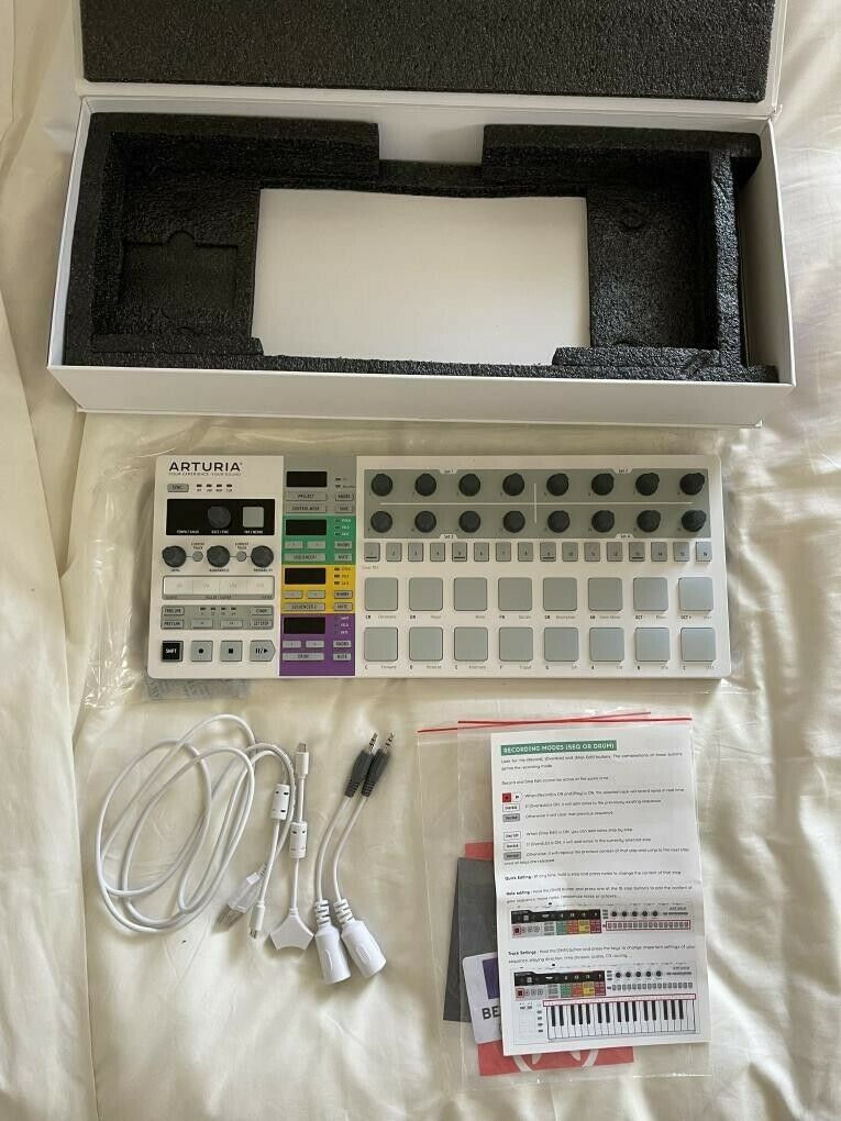 (Mildly used) Arturia BeatStep Pro Controller & Sequencer - Fresh Stock Dated December 2025