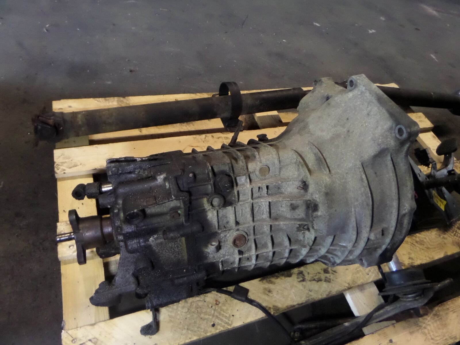 89-92 BMW E30 318i 5 Speed 5 Speed Manual Transmission Swap M/T Broken Mount - Fresh Stock Dated January 2026
