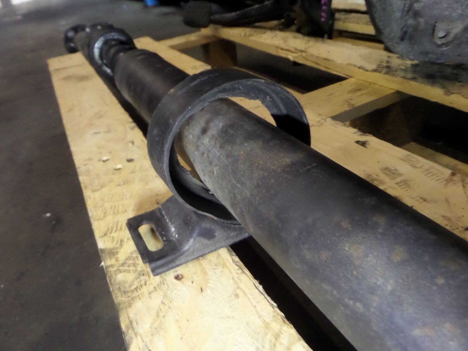 89-92 BMW E30 318i 5 Speed 5 Speed Manual Transmission Swap M/T Broken Mount - Fresh Stock Dated January 2026