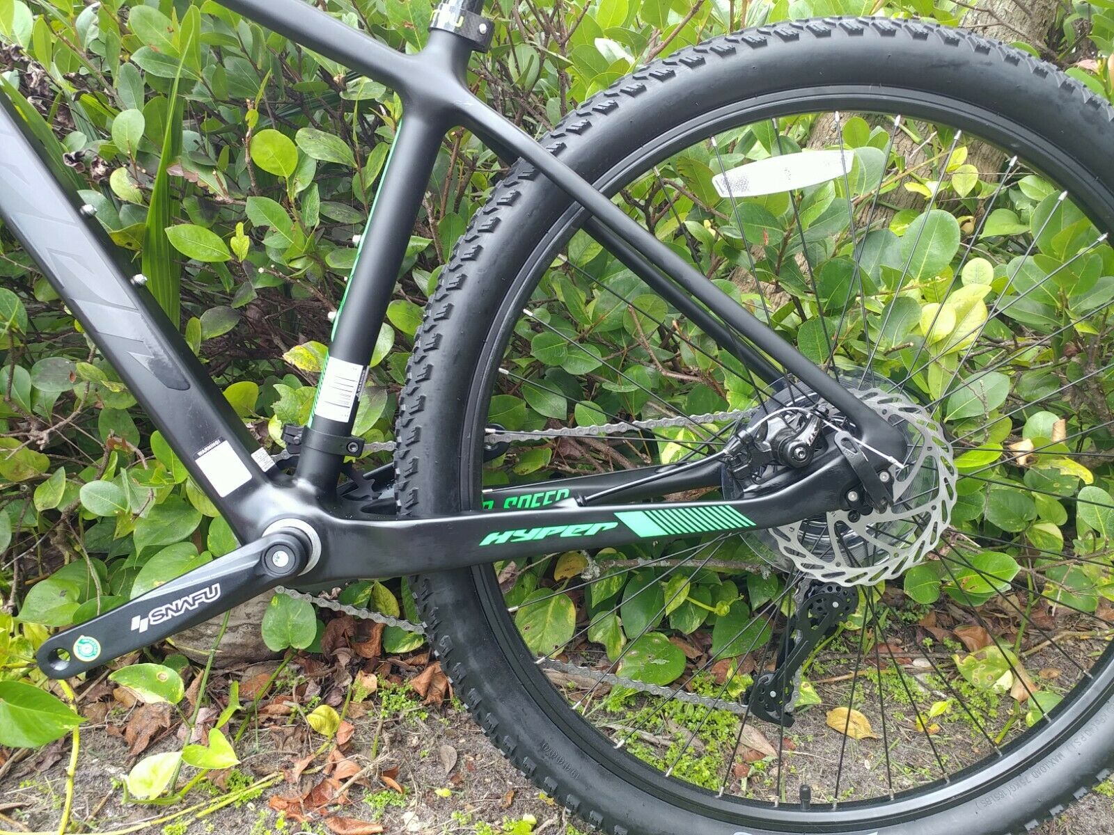 Hyper carbon x 29er xc mountian bike bicycle - Fresh Stock Dated December 2025