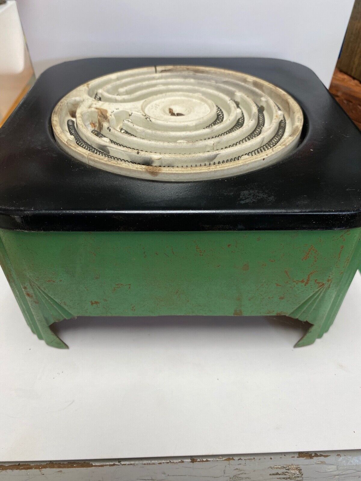 Antique Art Deco Green Hot Plate Warmer Camping Single Burner Vintage - Fresh Stock Dated February 2026