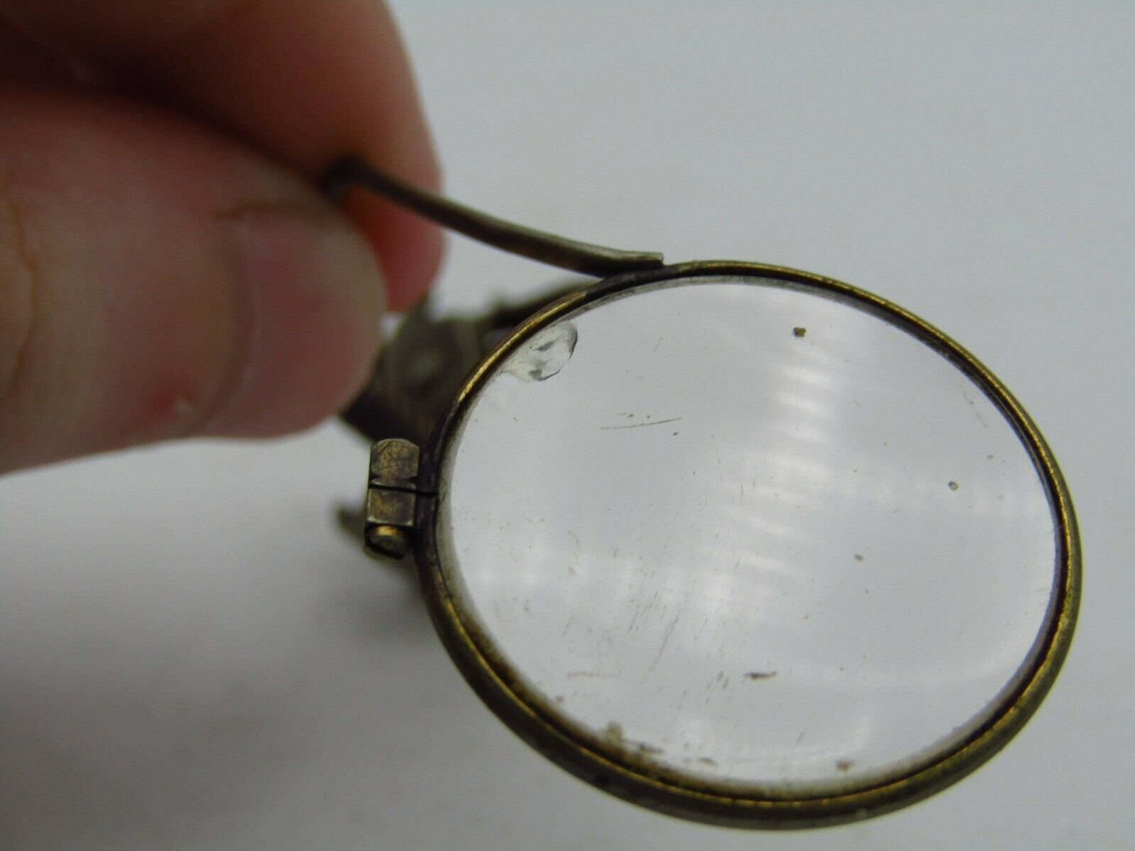 VINTAGE BAUSCH & LOMB CLIP ON LOUPE TOOL AS IS (small chip, clip needs work) w1 - Fresh Stock Dated December 2025