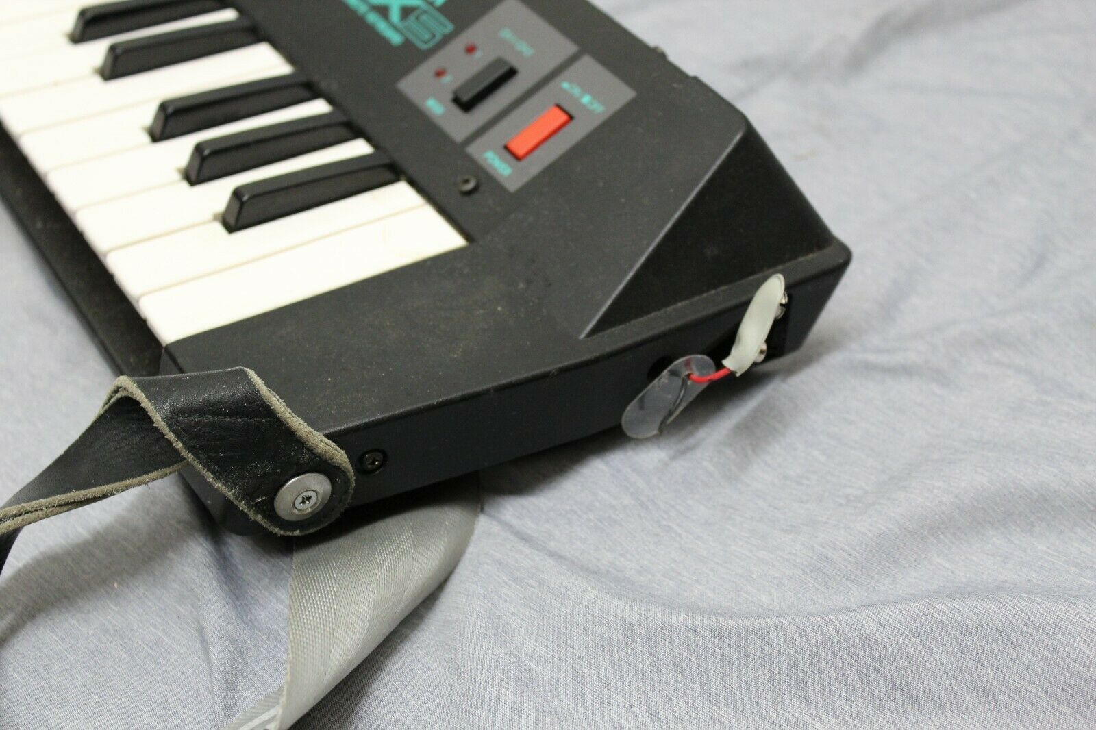 Yamaha KX 5 Keytar Midi Controller AS IS FOR PARTS REPAIR - Fresh Stock Dated December 2025