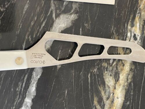 Excellent CUTCO Cheese Knife, 1764 KG Pearl White Stainless Steel - Fresh Stock Dated January 2026