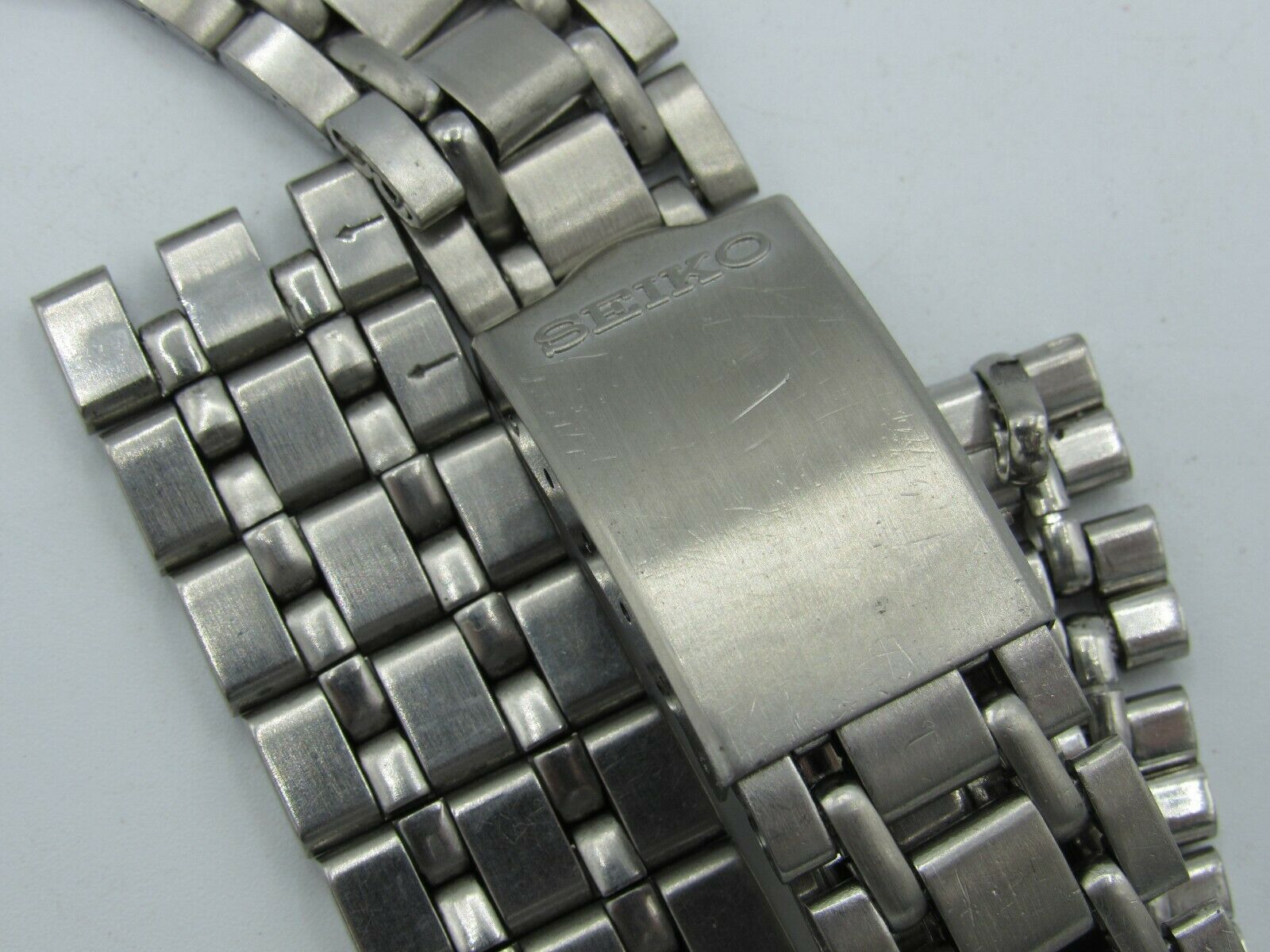 Vintage WATCHMAKERS Estate SEIKO Original STAINLESS Steel WRIST Watch BAND rk - Fresh Stock Dated December 2025