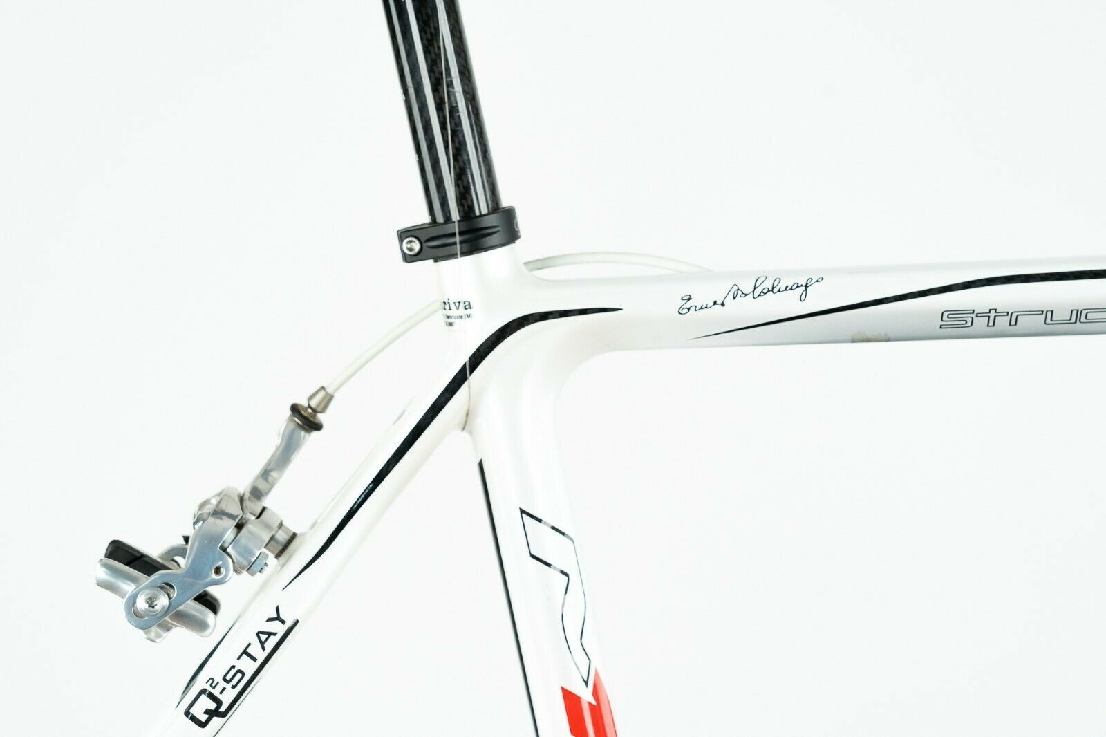 NOS COLNAGO M10 REVOLUTION C-HS CARBON CAMPAGNOLO ATHENA 11s SPEED ROAD RACING - Fresh Stock Dated January 2026