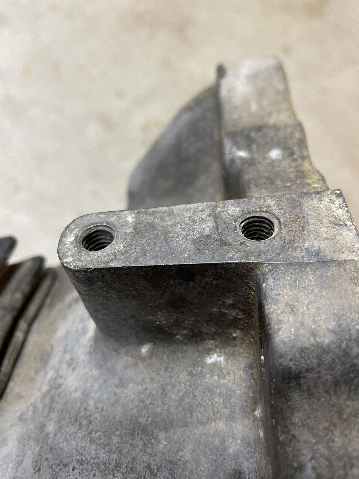 Toyota Celica Transmission W58 22re bellhousing , fork, Pivot, And Boot - Fresh Stock Dated December 2025