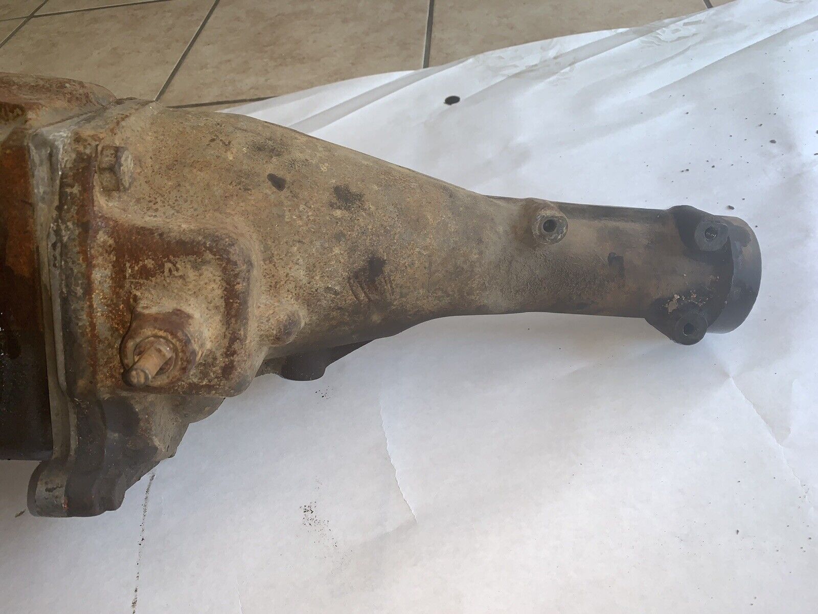 Ford 4 Speed Transmission Mustang Borg Warner T10 1960s J17715 - Fresh Stock Dated December 2025