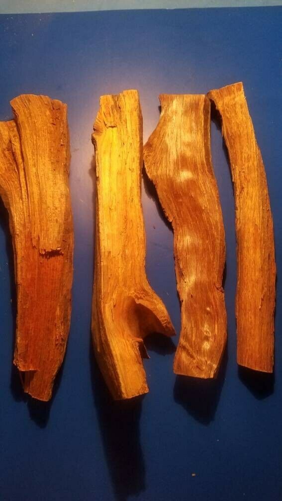 HEART PINE KINDLING 2 POUNDS CHUNKY PLUS HIRESIN SAWDUST TINDER - Fresh Stock Dated December 2025