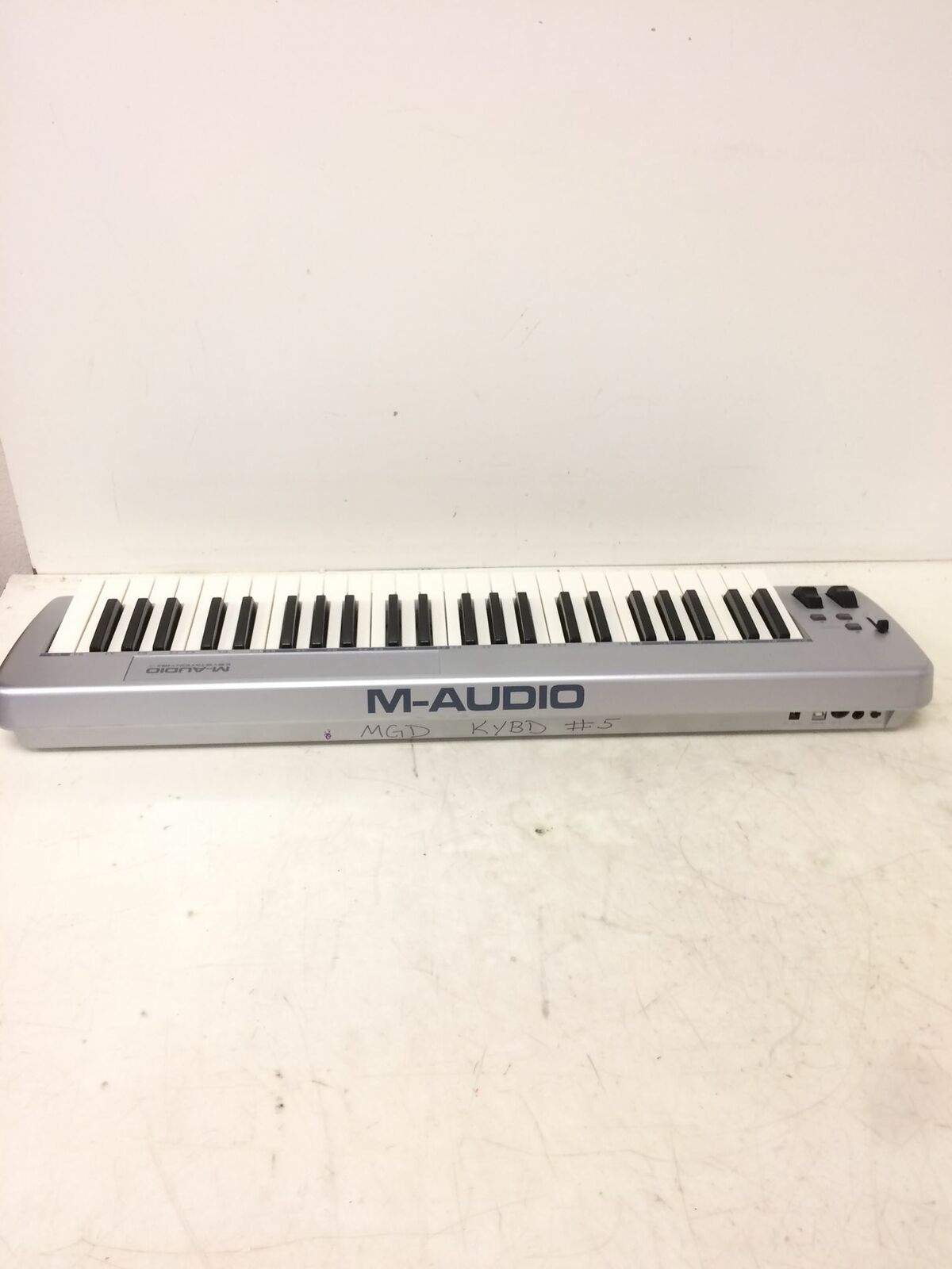 M-Audio Keystation 49E 49 Key Mobile USB MIDI Controller WORKING FREE SHIPPING - Fresh Stock Dated December 2025