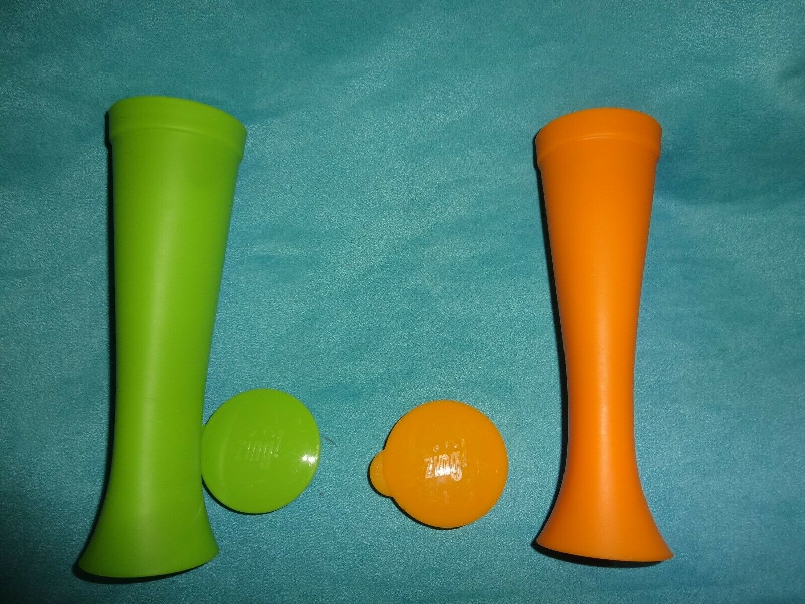 2-Zing 93219 Silicone Ice Freezer Pop Mold Dishwasher Safe stand/push up - Fresh Stock Dated February 2026