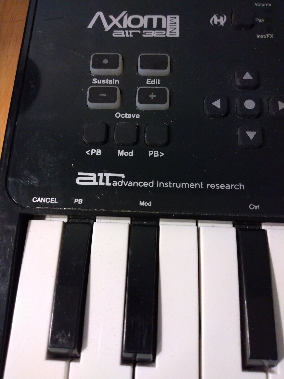 M-Audio Axiom Air Mini 32-key Keyboard & Pad Controller - Fresh Stock Dated December 2025