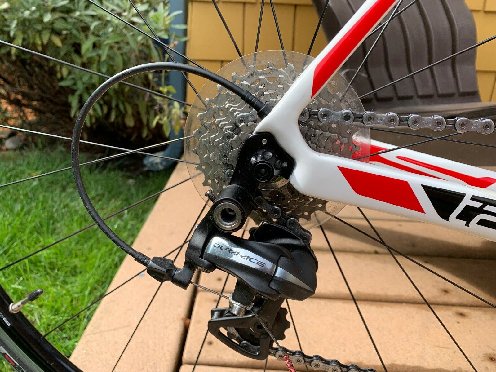 Specialized Tarmac Pro Mid Compact Dura Ace - Fresh Stock Dated December 2025