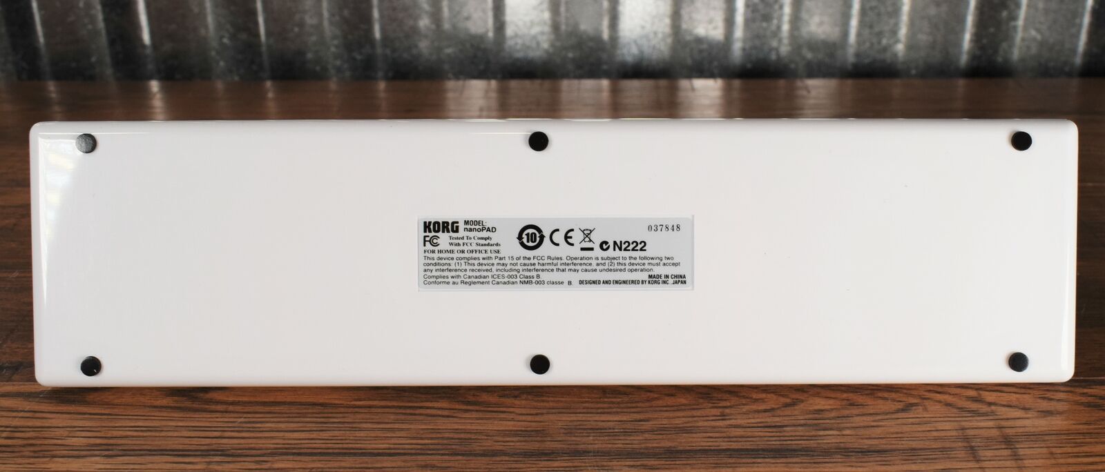 Korg nanoPad Slim-Line USB MIDI 16 Pad & X-Y Touch Controller White - Fresh Stock Dated December 2025