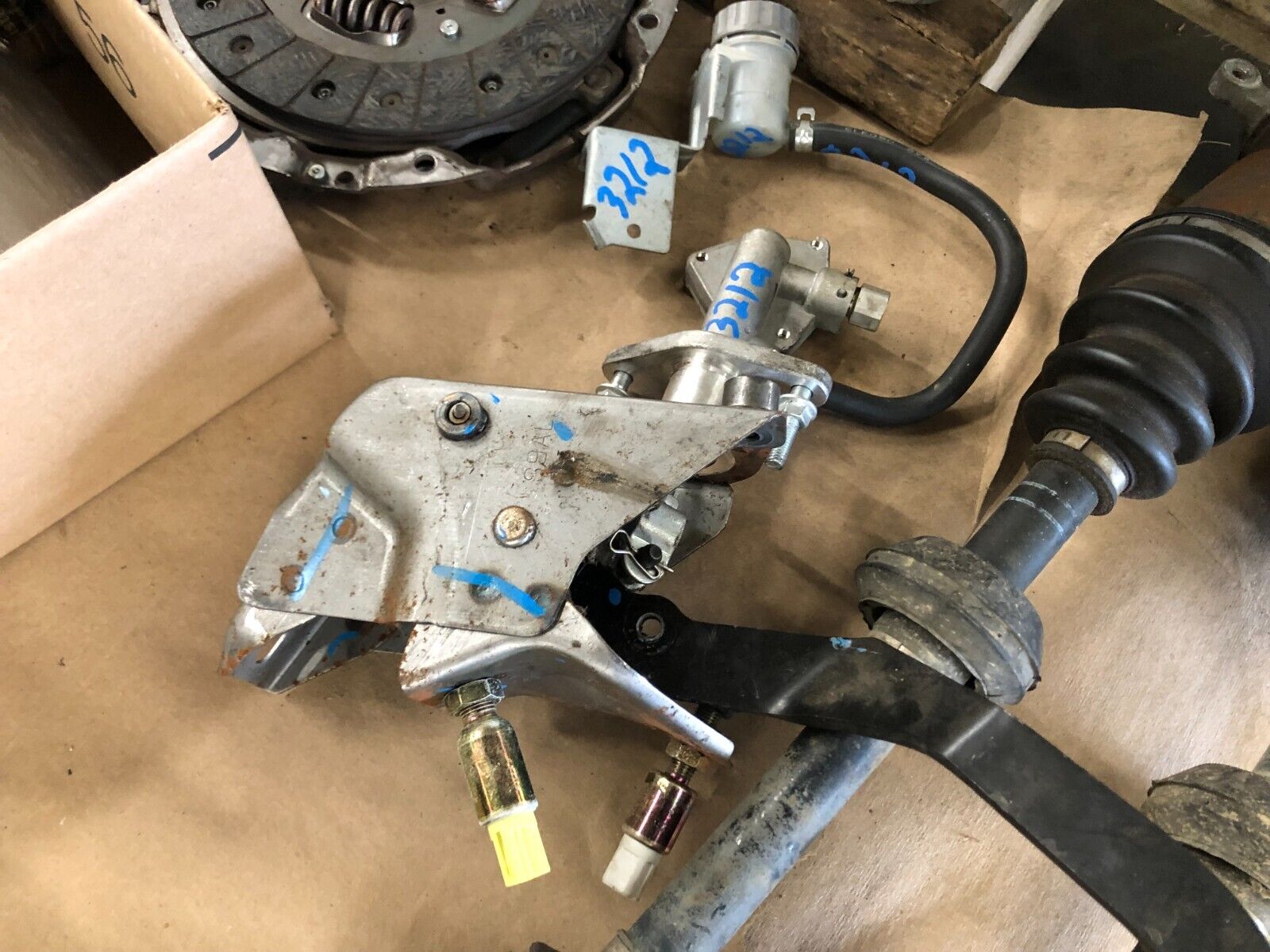 07-08 HONDA ELEMENT MANUAL TRANSMISSION ECU AND AXLES KIT SWAP TRANSMISS LOT3212 - Fresh Stock Dated December 2025