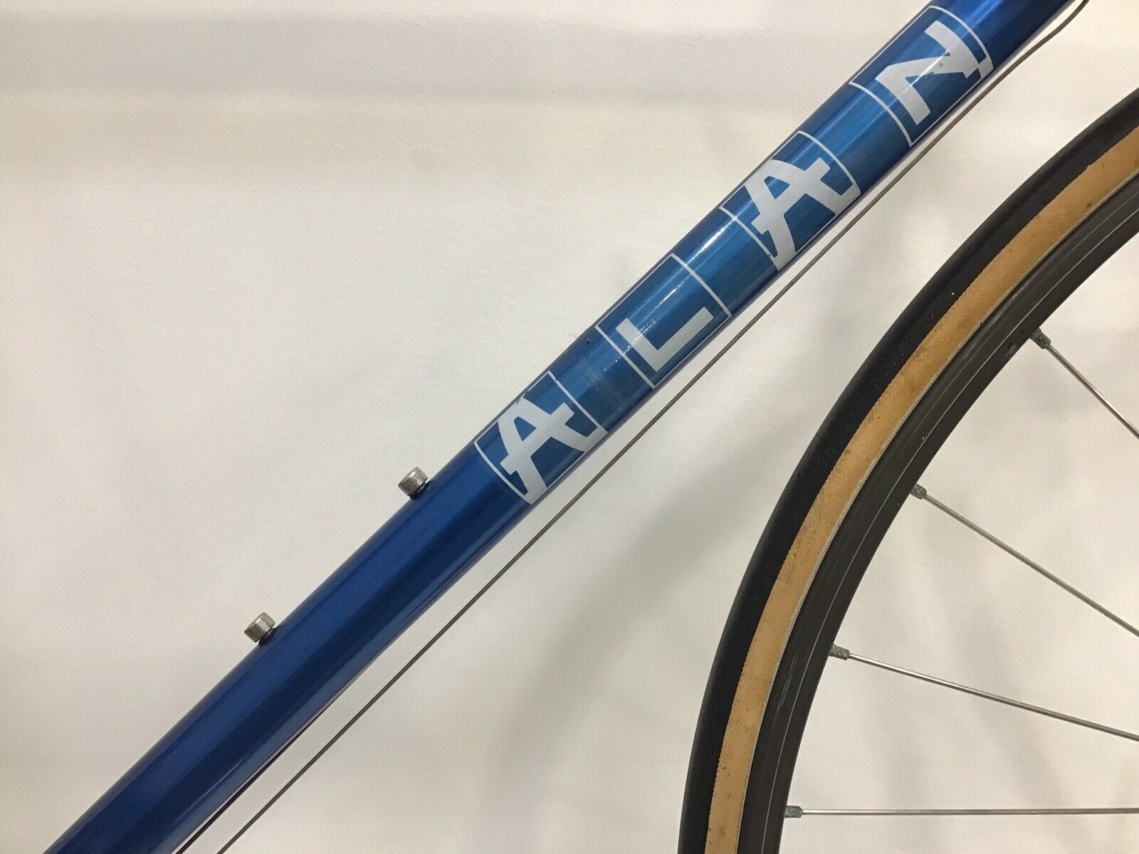 1980s Alan Record Road Bike Medium Steel Shimano/ Campagnolo/Suntour 6 Speed - Fresh Stock Dated January 2026