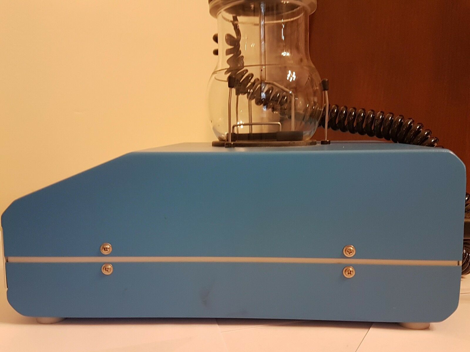 ROLEX VACUUM / PRESSURE TESTER REF 1050-B, WORKING WITH BOOK & ELECTRICAL CORD - Fresh Stock Dated December 2025