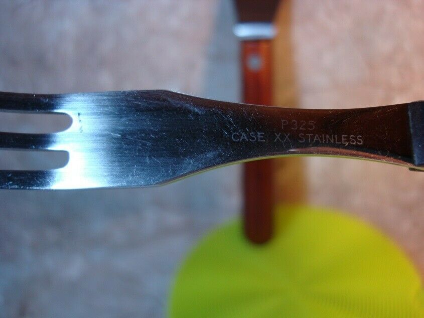 Case XX turner / spatula P227- 4 and fork P325 Great shape. NR .00 shipping - Fresh Stock Dated January 2026