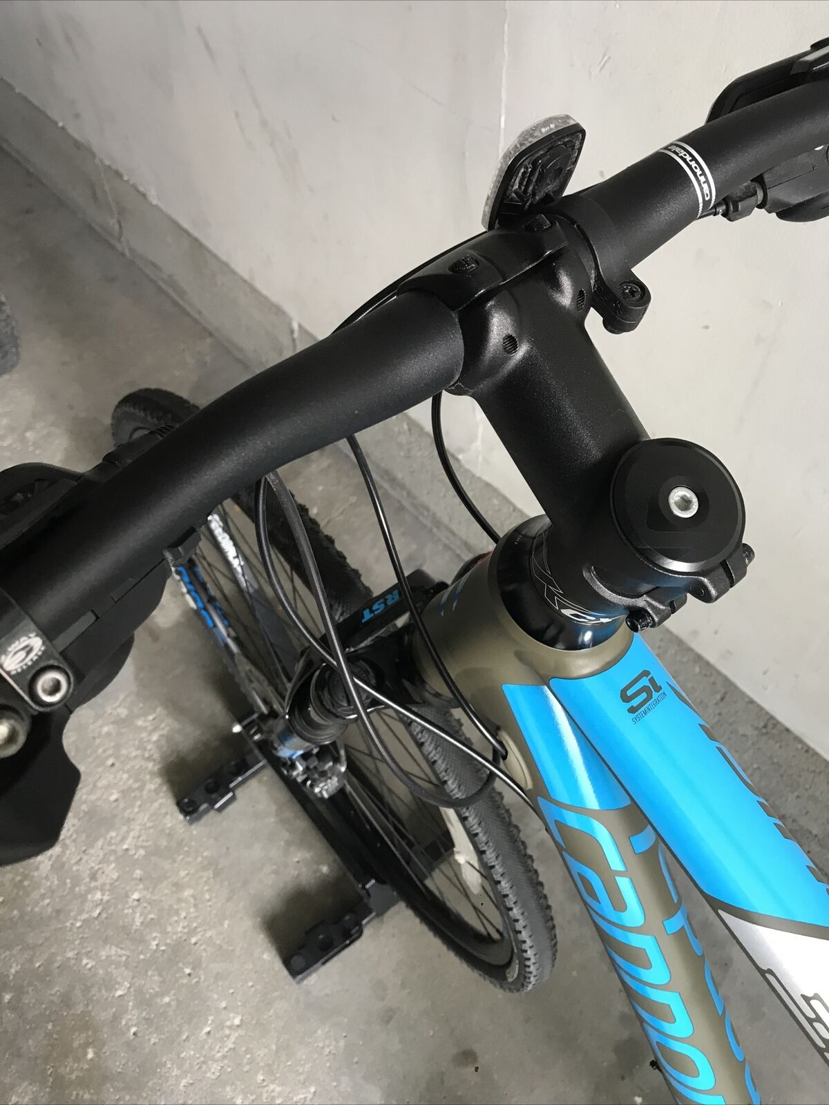 2016 Cannondale Quick CX2 700c Size Medium - Fresh Stock Dated December 2025