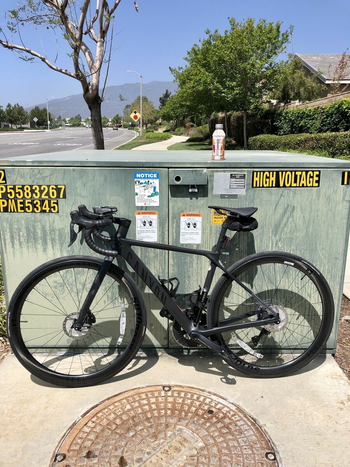 Canyon Ultimate CF SL 2XS - Fresh Stock Dated December 2025