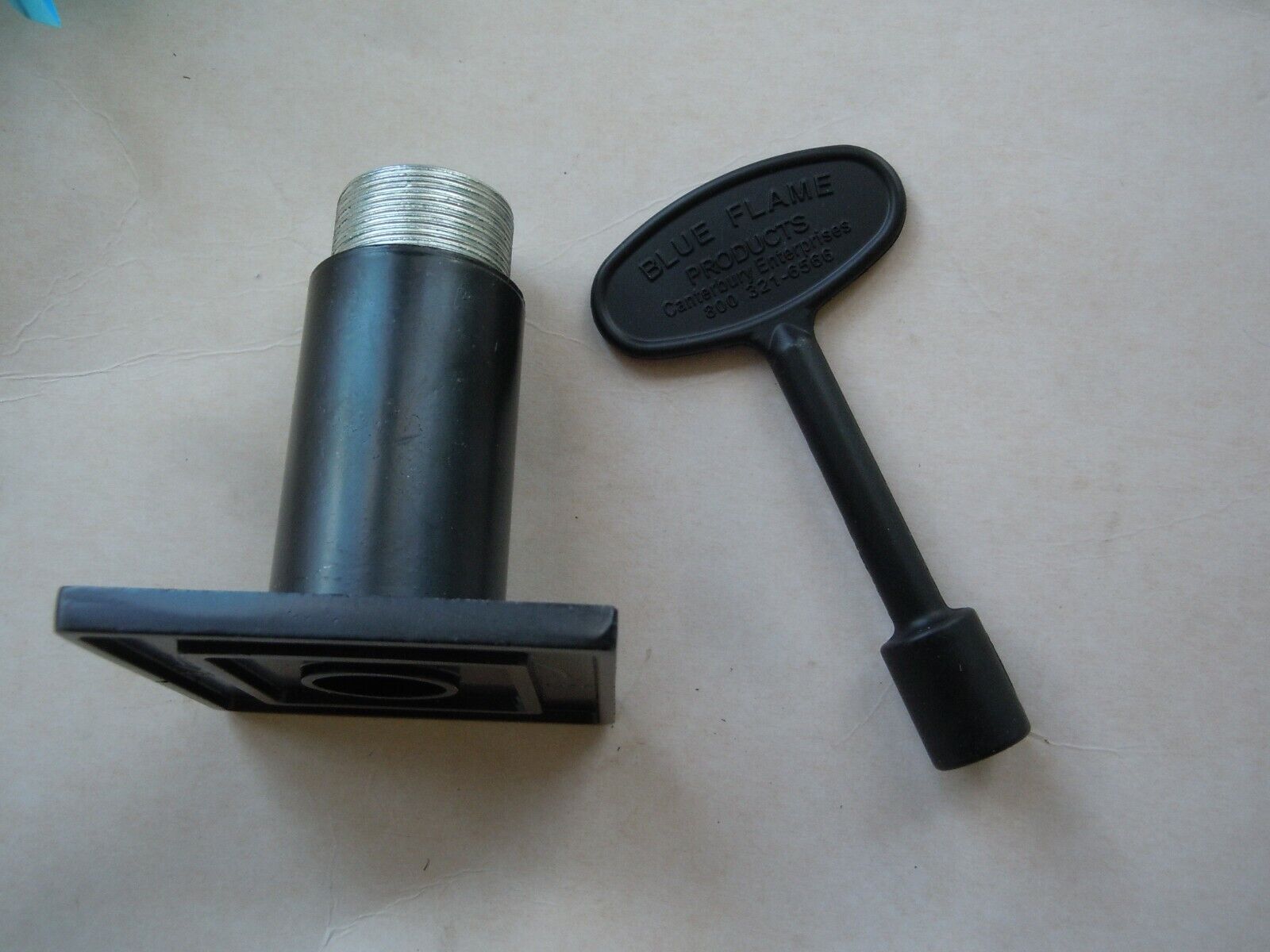 Blue Flame DK0505 Universal Valve Flange and Key for Fireplaces & Firepits Blac - Fresh Stock Dated January 2026