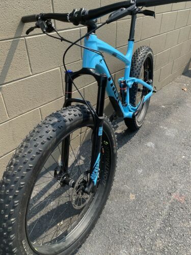 Trek Farley EX 8 21.5”/XL - Fresh Stock Dated December 2025