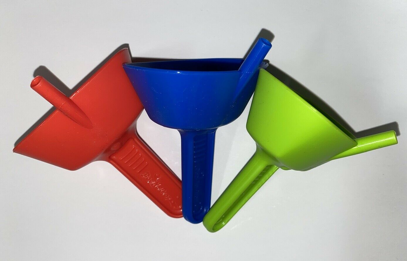 Pop No Drop Holder! Drip FREE Popsicle Holder with Straw! COLORS VARY - Fresh Stock Dated January 2026
