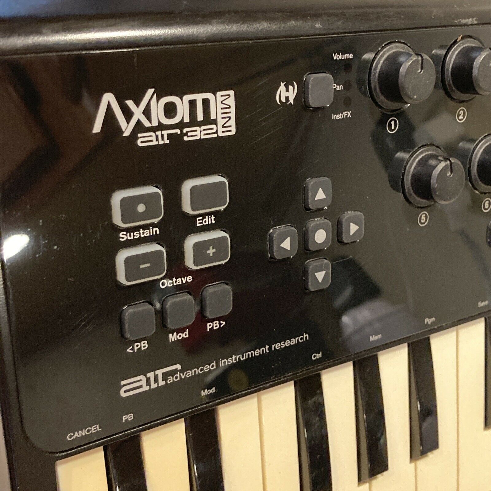 M-Audio Axiom Air Mini 32 32-key Premium Keyboard & Pad Controller - Fresh Stock Dated December 2025