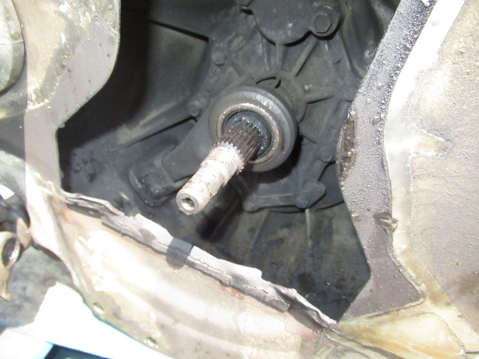 Jdm Nissan Skyline GTR RB26DET MT Awd Transmission RB26 R32  OS GIKEN TWIN DISC - Fresh Stock Dated December 2025