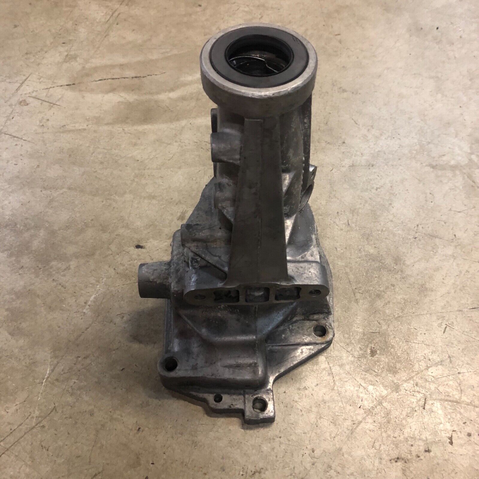 Muncie 854 Tailhousing M20 M21 M22 Nova Camaro Chevelle - Fresh Stock Dated December 2025