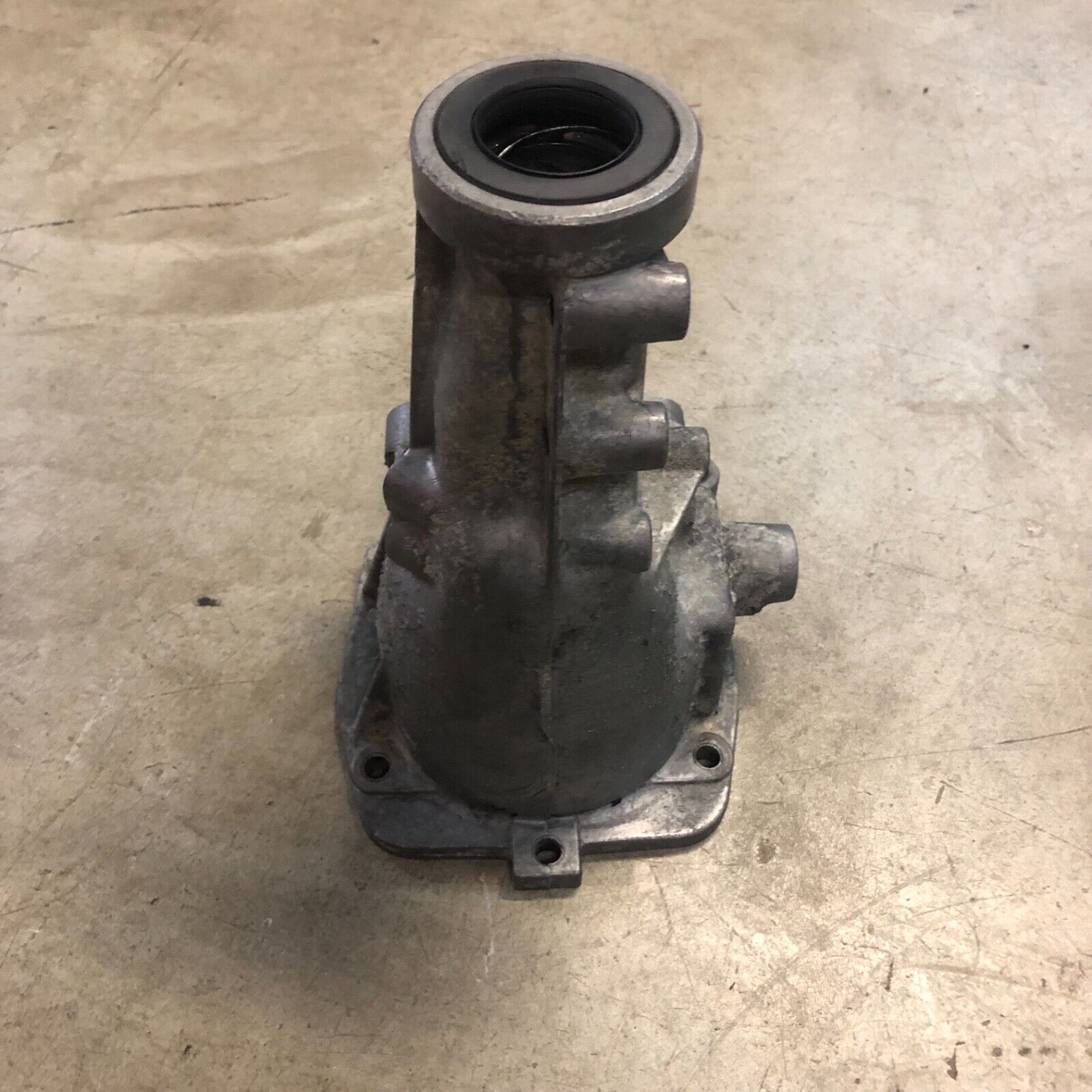 Muncie 854 Tailhousing M20 M21 M22 Nova Camaro Chevelle - Fresh Stock Dated December 2025