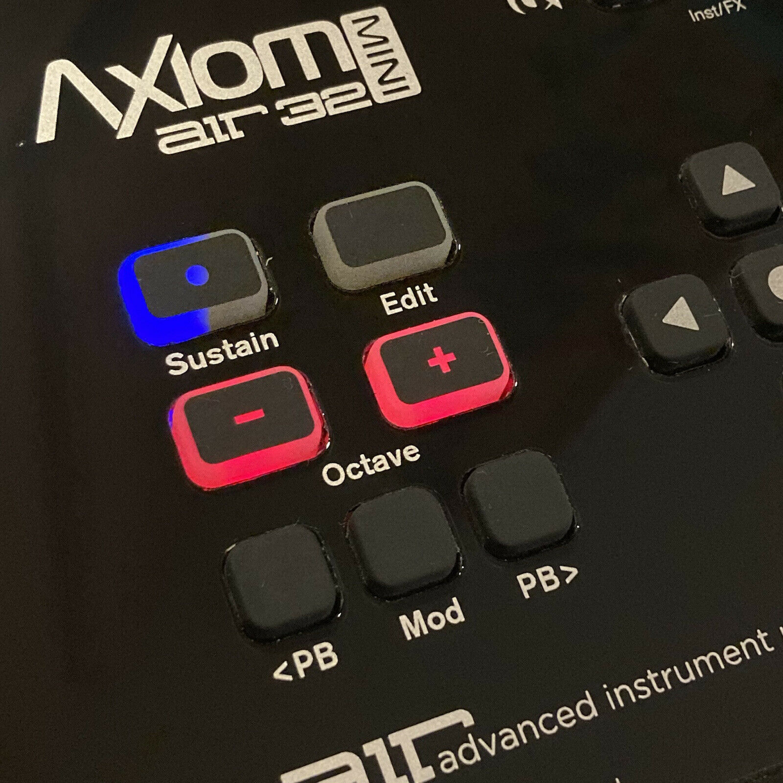 M-Audio Axiom Air Mini 32 32-key Premium Keyboard & Pad Controller - Fresh Stock Dated December 2025