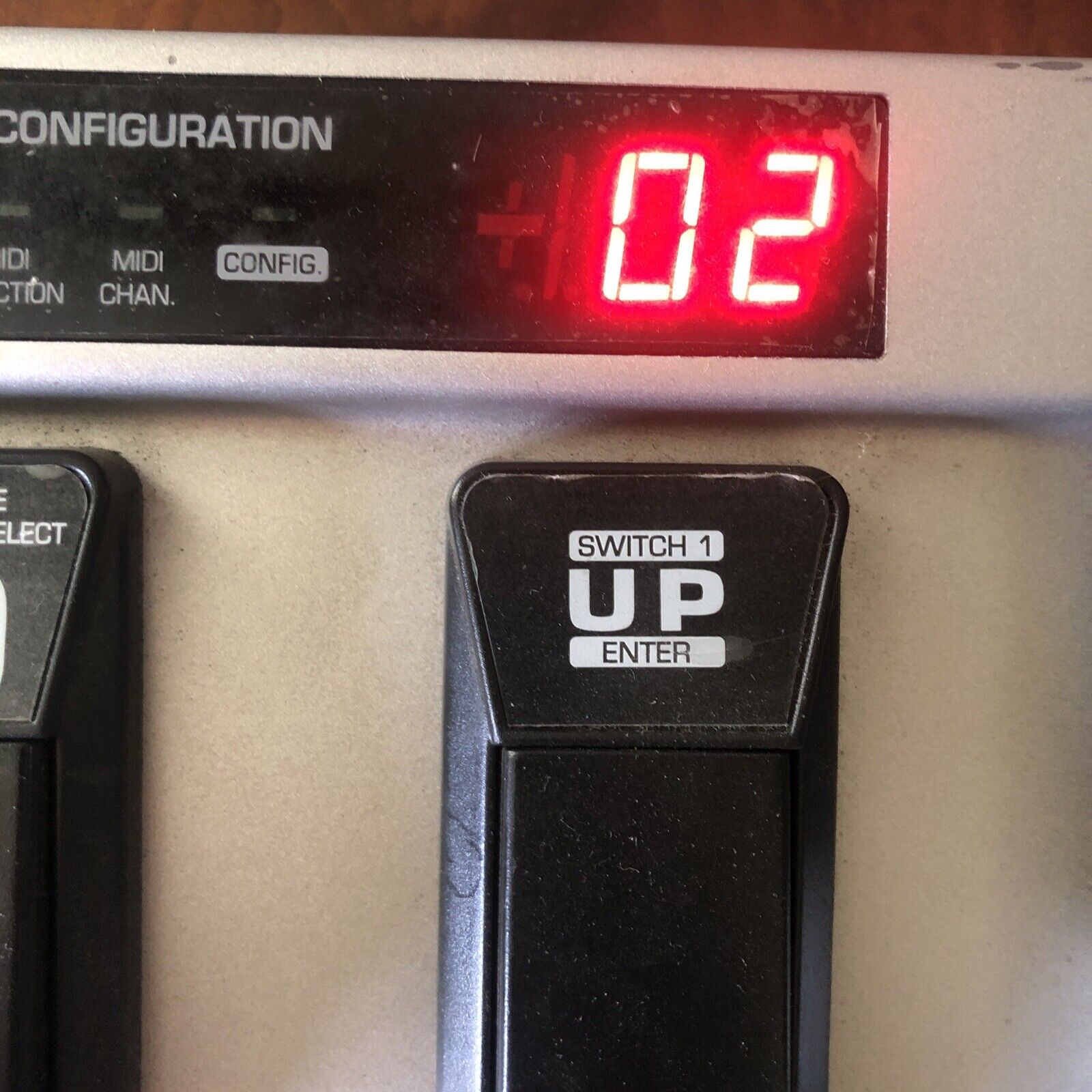 Behringer FCB 1010 MIDI Ultra-Flexible Foot Controller For Parts - Fresh Stock Dated December 2025