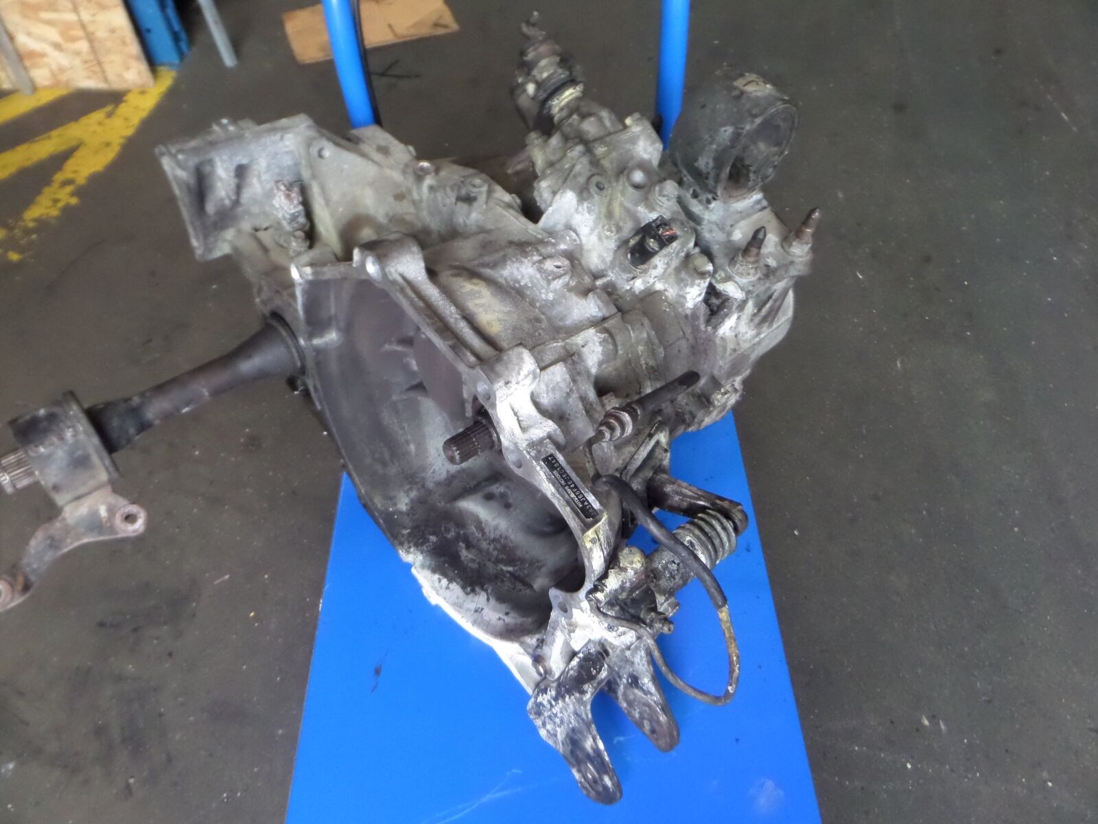 Mitsubishi Lancer Ralli-art Manual Transmission 03-07 OEM F5M422R7B5 CQ1874 - Fresh Stock Dated January 2026