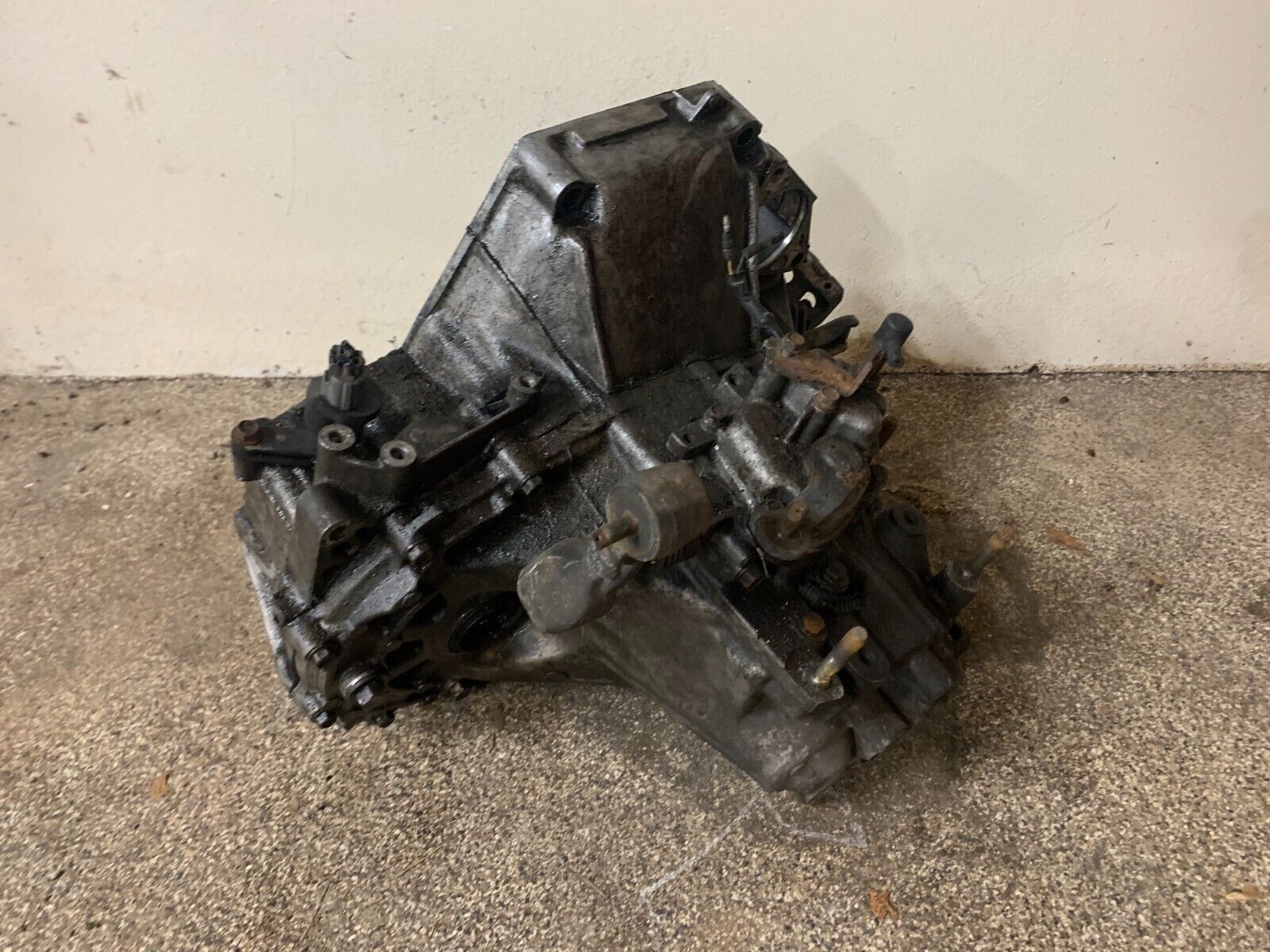 JDM H22A H22 HONDA ACCORD EURO R T2W4 LSD 5 SPEED MANUAL TRANSMISSION - Fresh Stock Dated January 2026