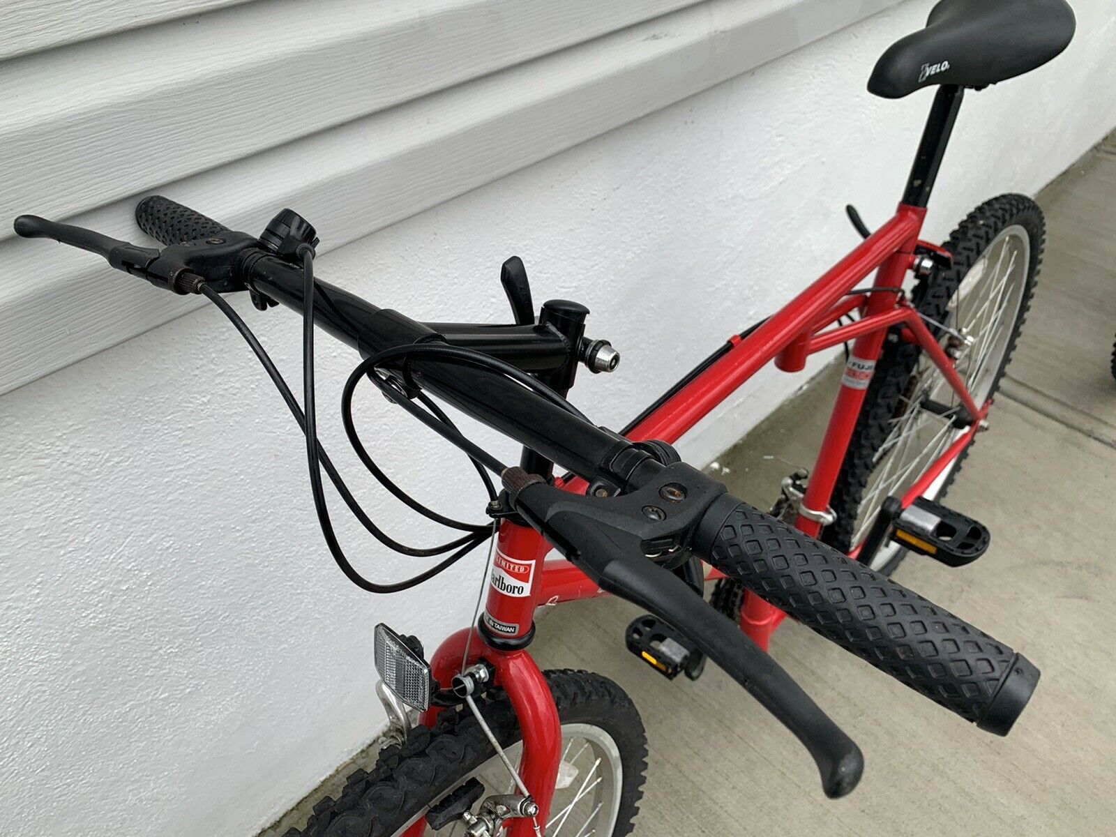 FUJI 4130 MARLBORO LIMITED EDITION FOLDING MOUNTAIN BIKE 15 SPEED CROMOLY FRAME - Fresh Stock Dated December 2025