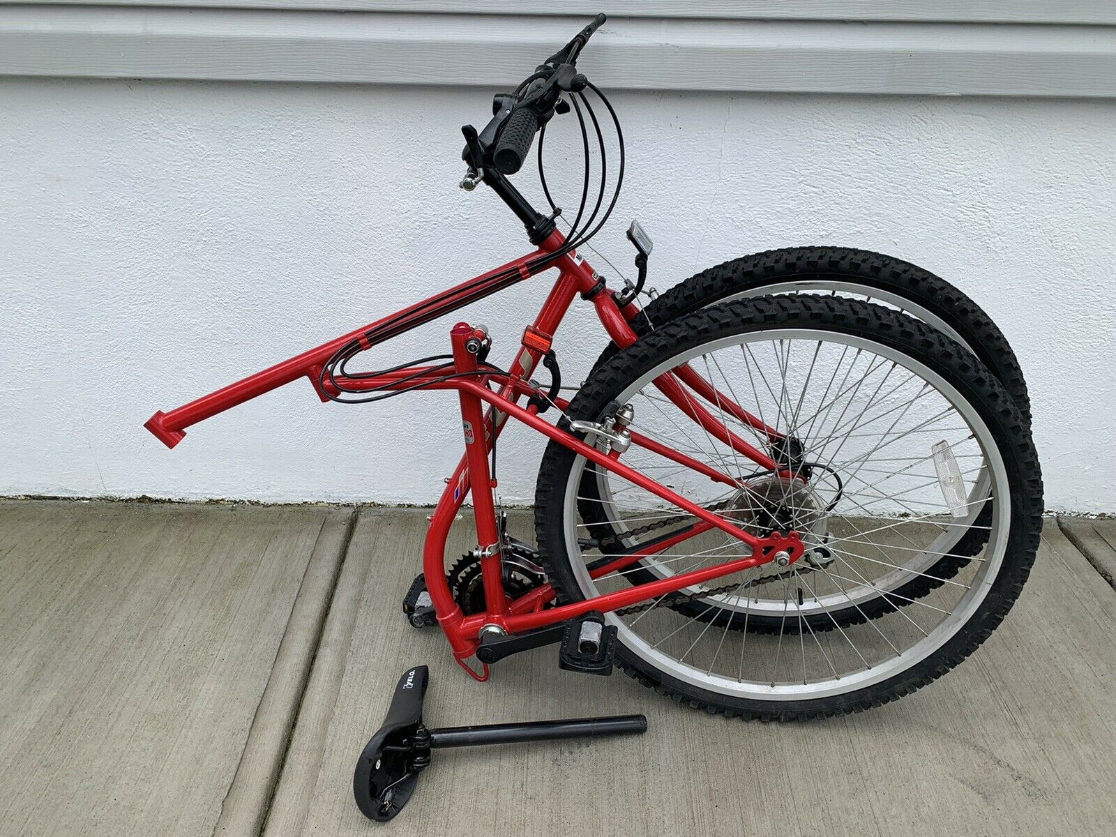 FUJI 4130 MARLBORO LIMITED EDITION FOLDING MOUNTAIN BIKE 15 SPEED CROMOLY FRAME - Fresh Stock Dated December 2025