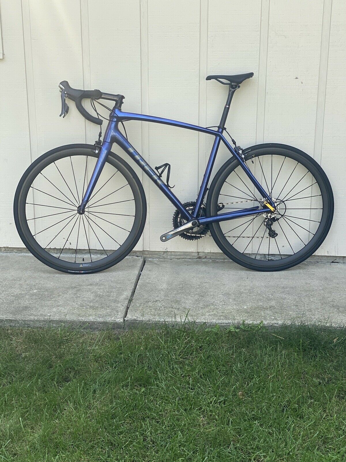 Trek Emonda ALR 56 Purple Flip - Fresh Stock Dated December 2025