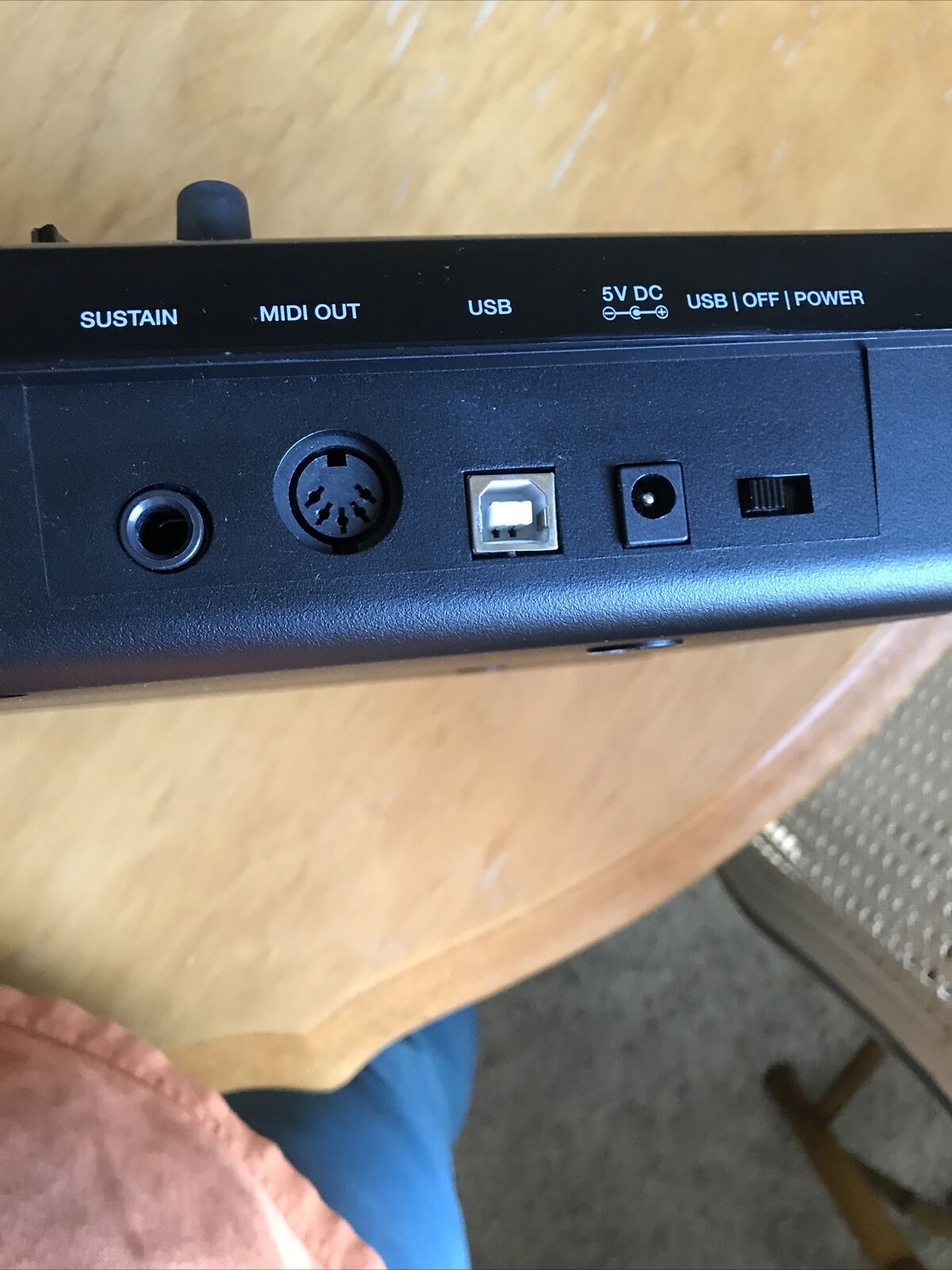 Alesis QX25 USB MIDI Digital Keyboard Controller Interface w/ Drum Pads - Fresh Stock Dated December 2025