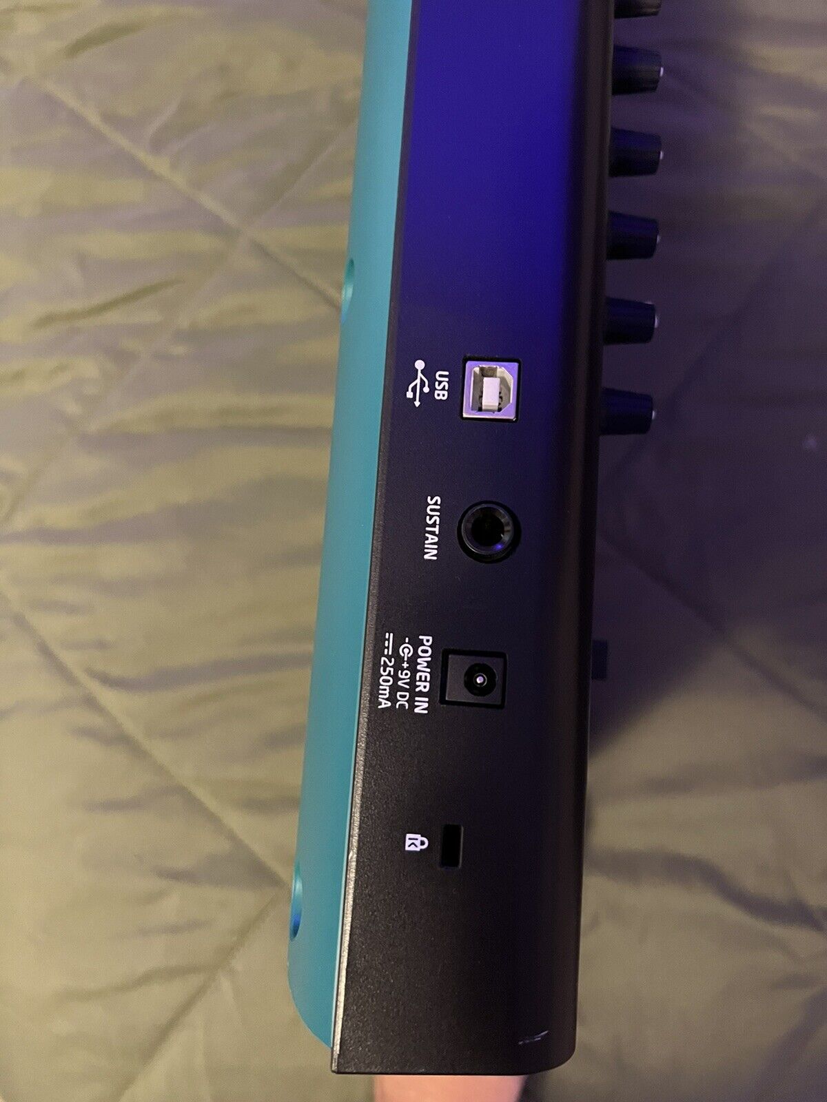 Novation Launchkey 25 MK2 Midi Keyboard Controller - Fresh Stock Dated December 2025