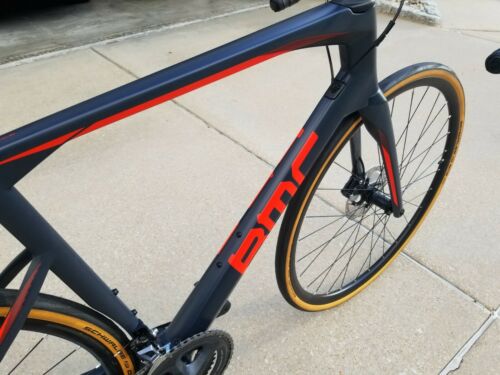 BMC Roadmachine 01 Ultegra Disc - Fresh Stock Dated December 2025