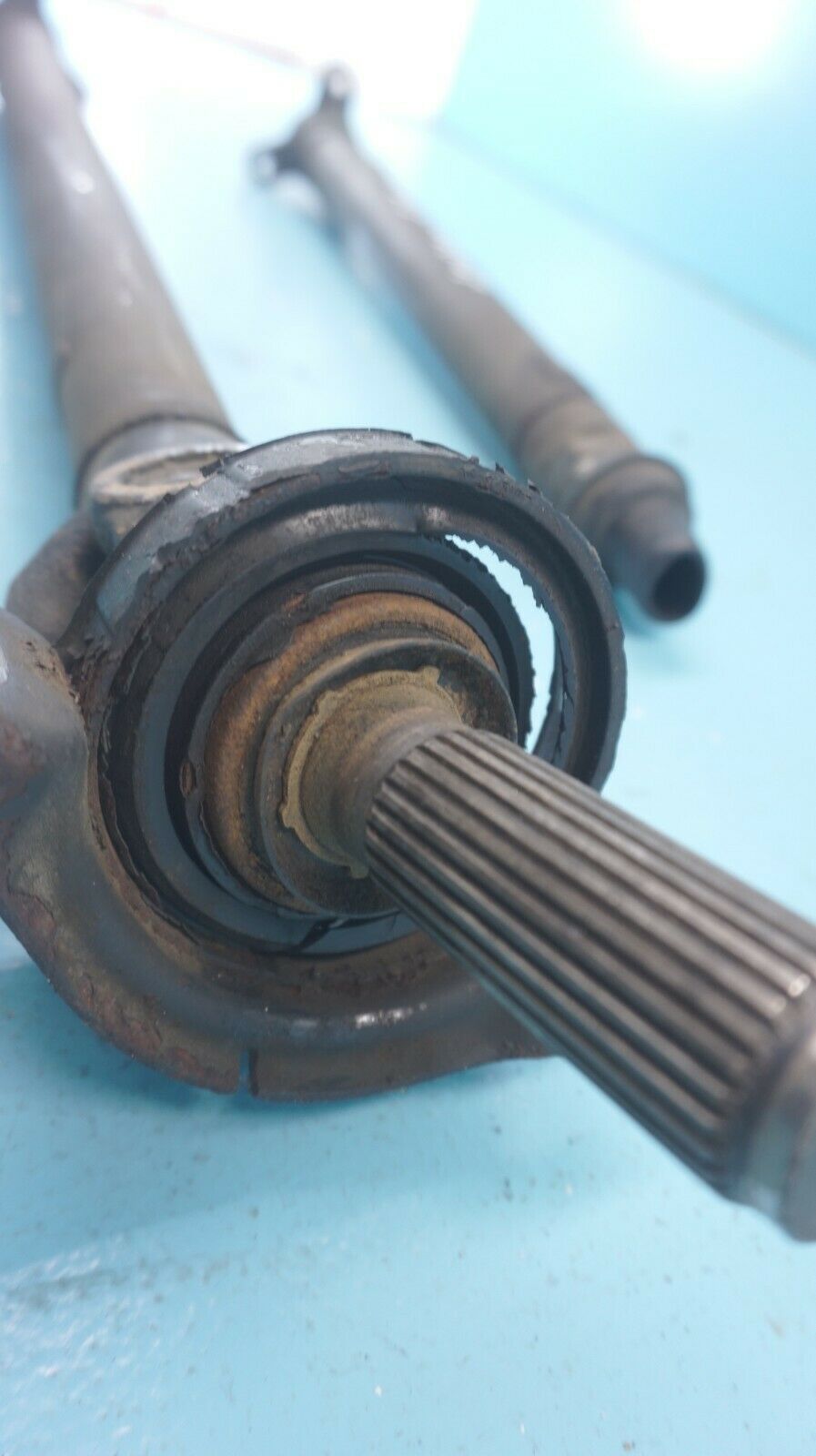 1972 MERCEDES  350SL  R107  V8  3.5L EURO  ,  MANUAL TRANSMISSION DRIVE SHAFT - Fresh Stock Dated December 2025