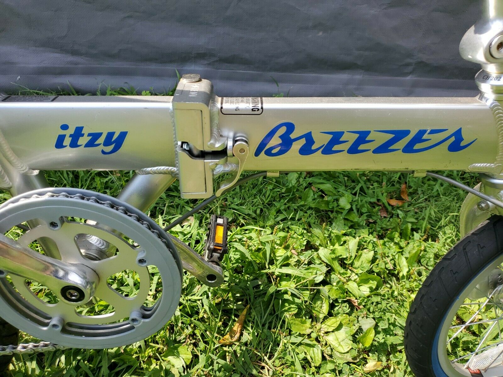 Rare Breezer Itzy 14