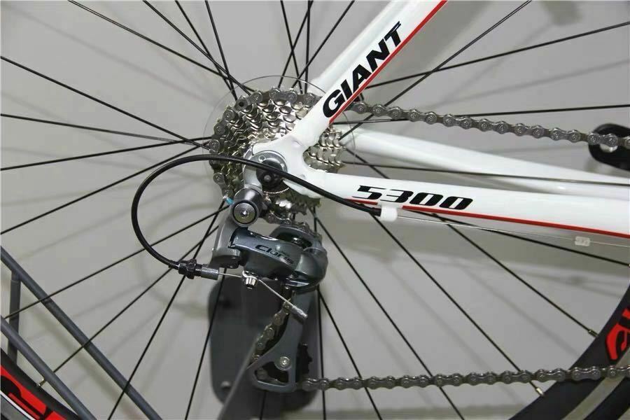 Giant Ocr Ultra-Light 9.3Kg Red Road Bike size 465mm - Fresh Stock Dated December 2025