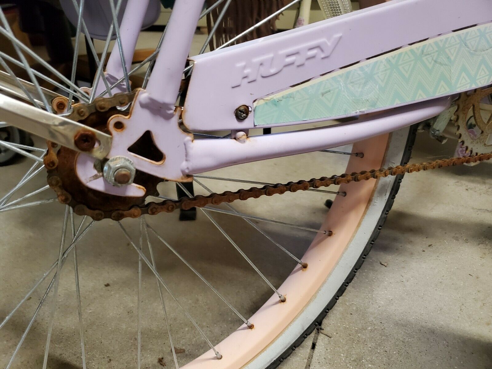 Huffy 26 inch Cruiser Bike - Purple, girls - Fresh Stock Dated January 2026