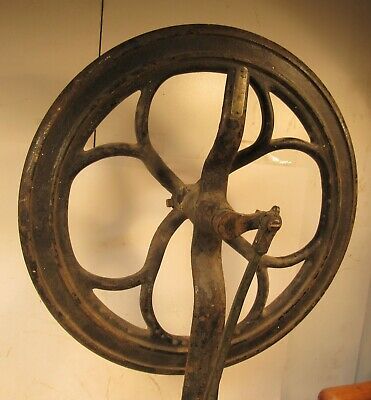 SWS WATCHMAKERS LATHE TREADLE DRIVE - 13