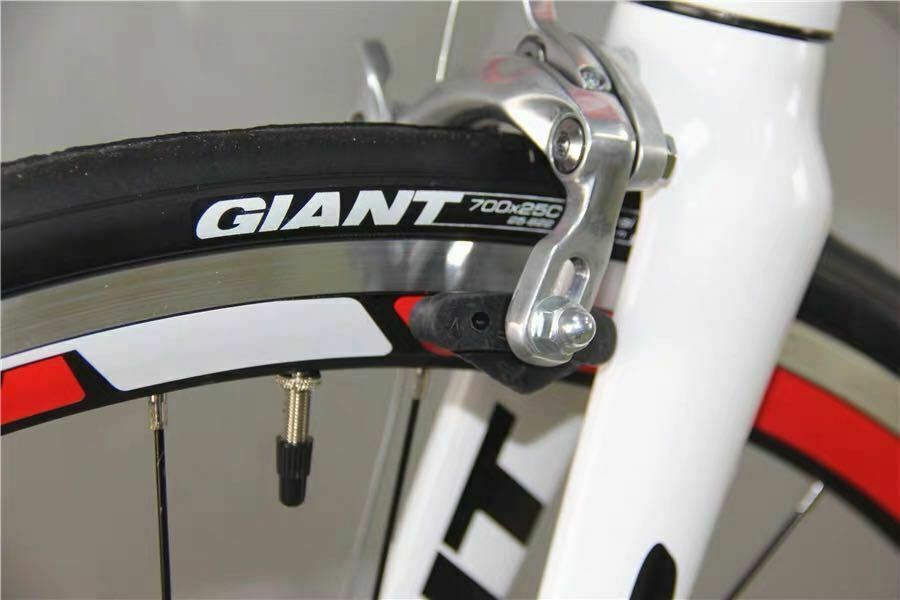 Giant Ocr Ultra-Light 9.3Kg Red Road Bike size 465mm - Fresh Stock Dated December 2025