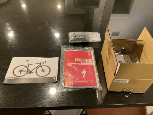 2021 Specialized Aethos Pro size 54 ultegra di2 - Fresh Stock Dated December 2025