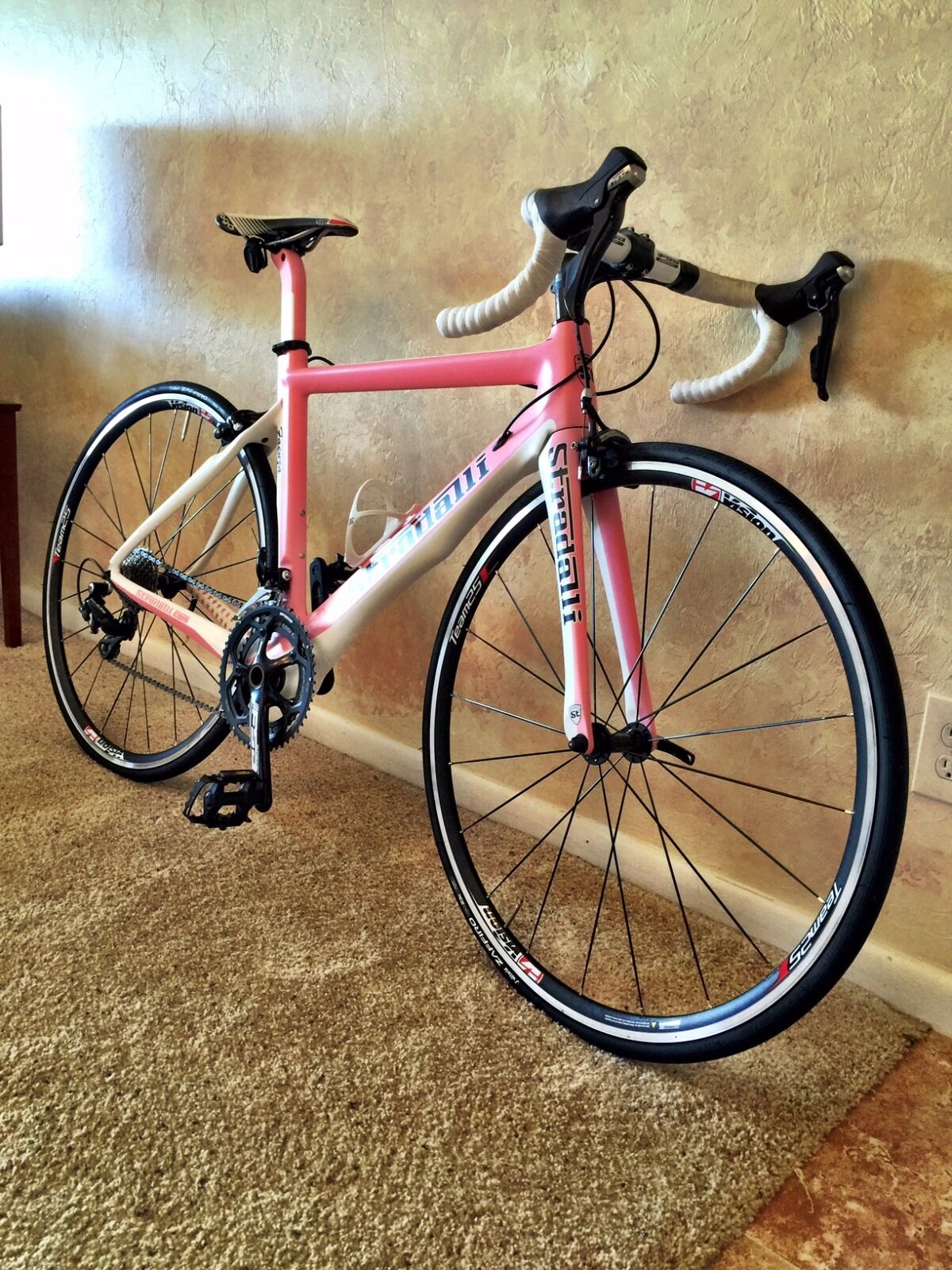 Stradelli Full Carbon Aero Bike - Fresh Stock Dated December 2025