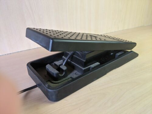 Guitar Synth Foot Pedal Yamaha Volume Expression Accent Guitar Foot Control FC7 - Fresh Stock Dated December 2025